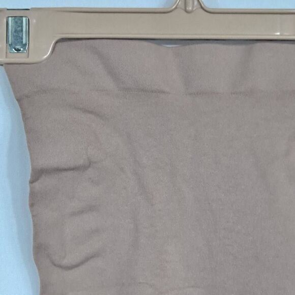 Skims Sculpting shapewear bottom Nwot - Picture 5 of 7